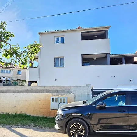 Palera Sea View *